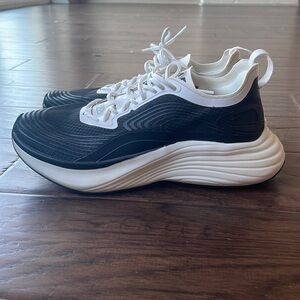 APL Streamline Sneakers